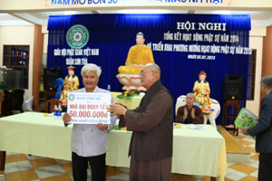 Da Nang: Son Tra district Vietnam Buddhist Sangha Committee reviews its performance 2014